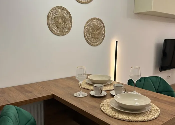 N & D Luxury Studio Apartment *