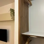 N & D Luxury Studio Daire Bükreş