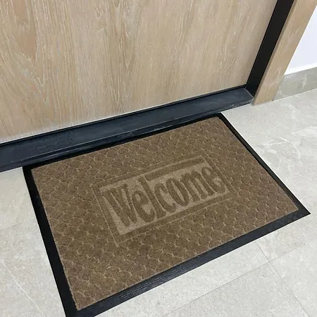 N & D Luxury Studio Bukurešť